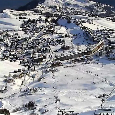 Cosy 4 Pers, Balcon Sud, Vue Imprenable, Proche Commerces Et Pistes - Fr-1-417-74 Apartment *